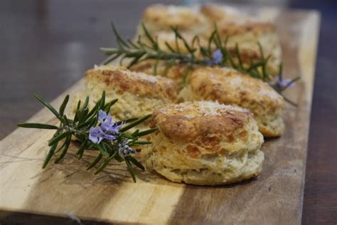 Spicy Cheese And Herb Scones Everything Everhot