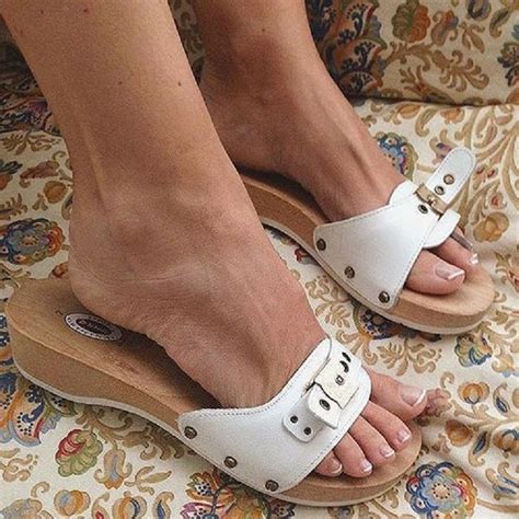 Women Feet Sandals Wood Clogs Shoes Fashion Bare 26 Min Video