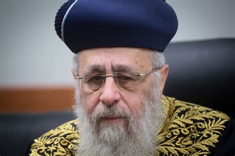 Jerusalem Watchdog Considers Action After Chief Rabbi Compares Black