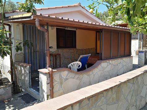 E' composto da più appartamenti recentemente ristrutturati. LE MIGLIORI 10 case vacanze a Marina di Camerota nel 2021 ...
