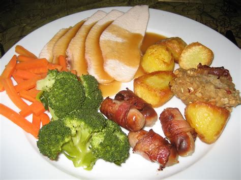 Traditional english dinner menu / traditional english christmas dinner menu traditional english christmas dinner menu royal family s lots of planning and preparation goes into deciding the menu for the feast lacresha brathwaite. Traditional Christmas Dinner with all the trimmings | Flickr