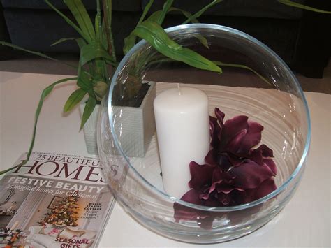 coffee table dressing | Seasonal gifts, House interior, Coffee table