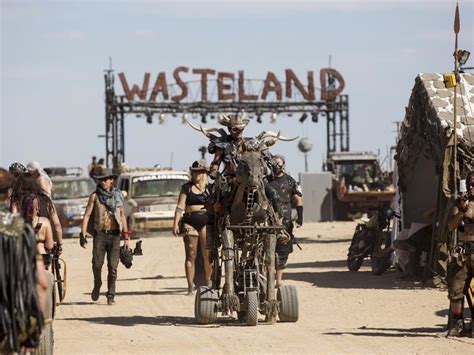 Photos Of A Post Apocalyptic Mad Max World