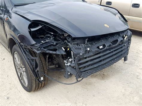2018 Porsche Cayenne Platinum Edition Salvage And Damaged Cars For Sale