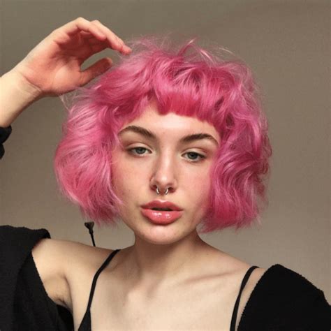 10 Ways To Wear Hot Pink Hair Society19