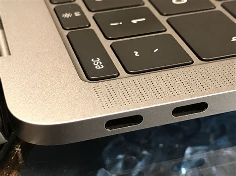 How Thunderbolt 3 Works On The New Macbook Pro Imore
