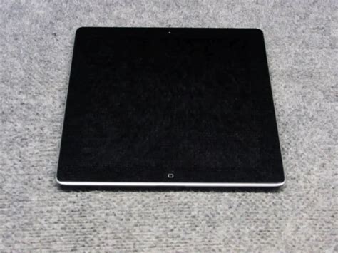 Apple Ipad 3rd Gen A1416 16gb Blackspace Gray 97 Touchscreen Wifi Tablet 1499 Picclick