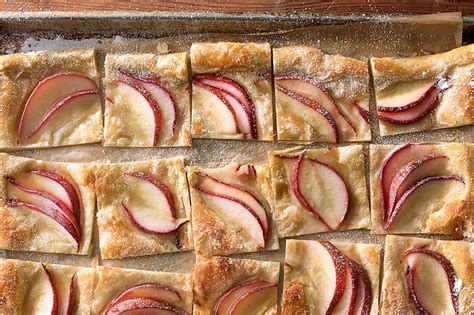 7 Types And Varieties Of Pears Plus Delicious Pear Recipes Epicurious