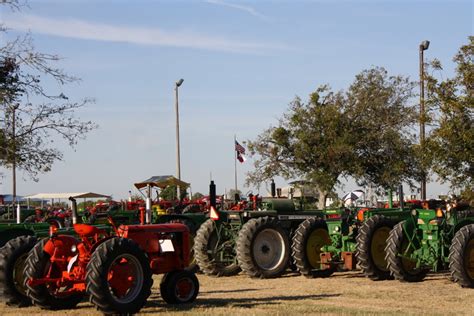 Temple Tx Tractor Show