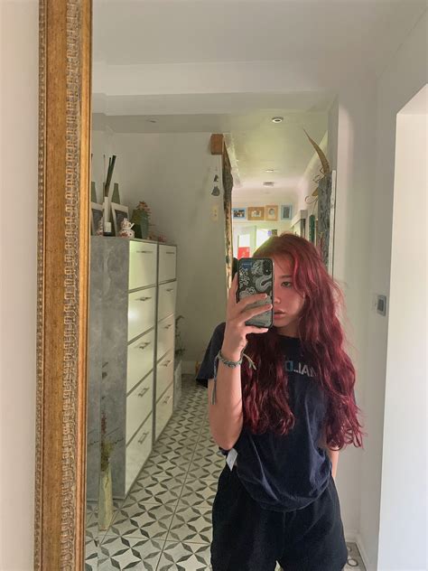 Red Hair Mirror Selfie Inspo Hair Mirror Red Hair Mirror Selfie