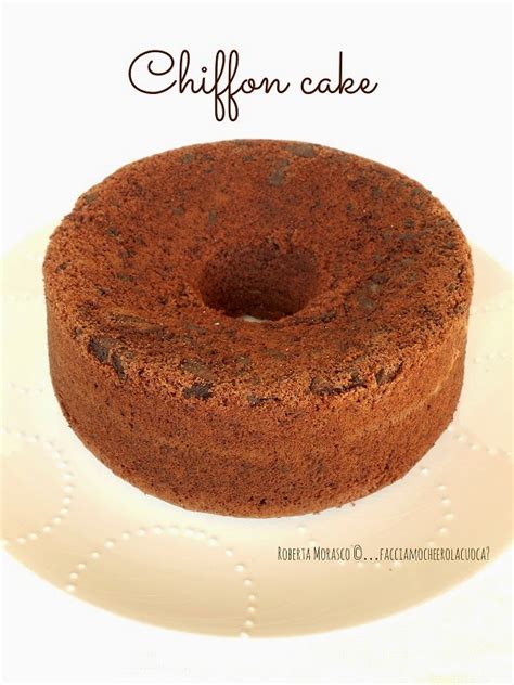 Chiffon cake al cioccolato e glassa al caffè e cardamomo facciamo che ero la cuoca