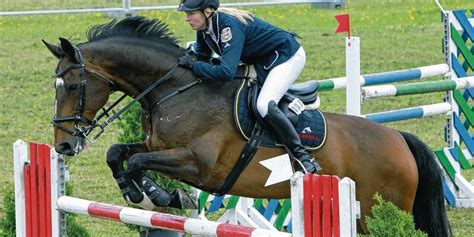 No matter whether it's sydney, paris, or new york: Oldenhagen - Frau gewinnt Springreiten in Oldenhagen - OZ ...