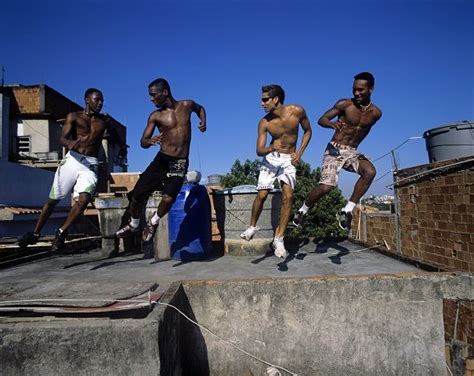 Rio Baile Funk Danse Dans Les Favelas Brazil Dance Great Photographers Slums