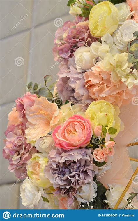 Floral Decoration Of White And Pink Flowers Stock Image Image Of Present Natural 141882661