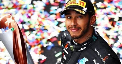 There are 5 reine d'angleterre for sale on etsy, and they cost $100.20 on. Lewis Hamilton devrait être anobli par la reine d'Angleterre en 2021 | RCI