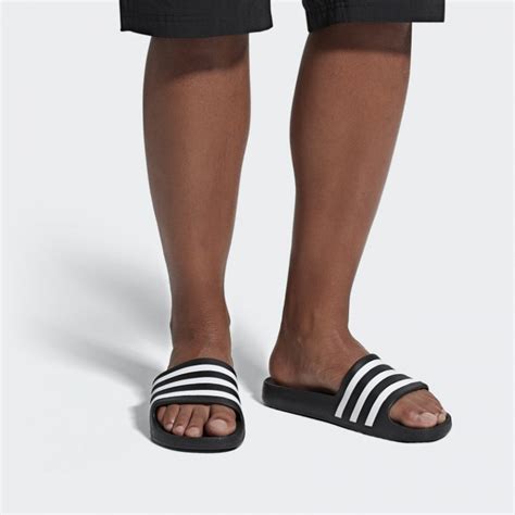 Jual Sandal Sneakers Pria Adidas Adilette Aqua Slides Core Black
