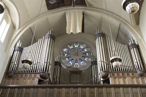 Antique Pipe Organ In Decaying Church Stock Image Image Of Pipe