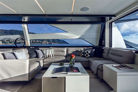 The pershings are the ultimate lush rush. Pershing 9X - Yacht sportivo di lusso - Pershing Yacht