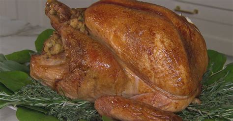 Recipe Bobby Flays Herb Roasted Turkey Cbs News