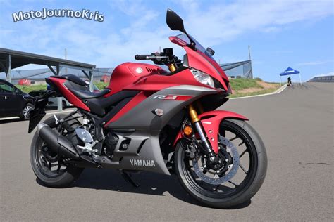 2019 Yamaha Yzf R3 On The Road Motojournokris