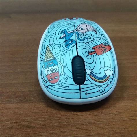 Мышь Logitech M238 Wireless Mouse Doodle Collection Bae Bee Blue 910