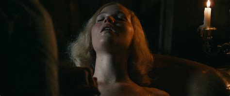 Jennifer Lawrence nude pics página