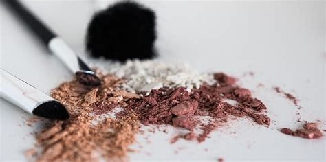 Maybe you would like to learn more about one of these? How to Get Powder Makeup Out of Carpet - March - 2020 ...