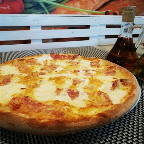 Pizza Carbonara 650 1060g Pizzeria Dagostino