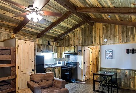 Fish commander charters | grand isle fish commander cabins. Fishing Cabin near Jonesville, Louisiana