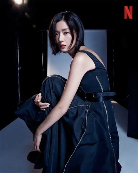 Jun Ji Hyun Stuns With A New Image As She Shows Off Her Short Hair For
