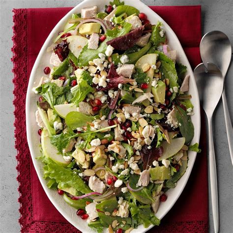 Pear Harvest Salad Recipe: How to Make It