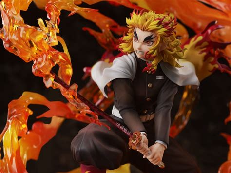 Demon Slayer - Kyojuro Rengoku Figure Flame Breathing Esoteric Art