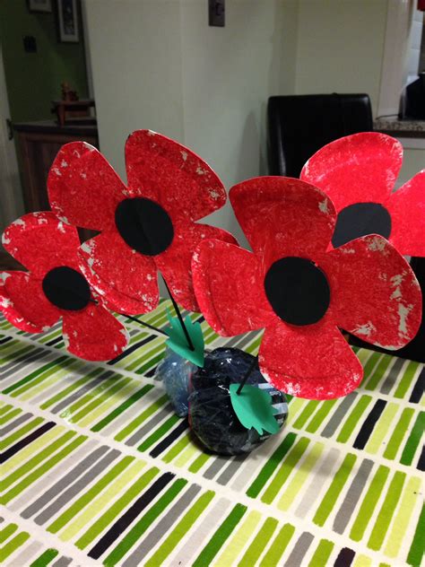 Paper Plate Poppies Poppy Craft For Kids Toddler Arts And Crafts