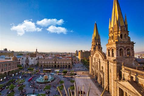 Las Mejores Colonias De Guadalajara Para Conocer Vivir E Invertir