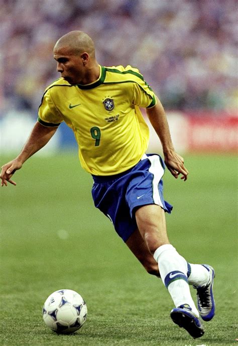 See more ideas about ronaldo, brazilian ronaldo, ronaldo brazil. @CBF Ronaldo Nazário de Lima #9ine Brazil ,made scoring ...