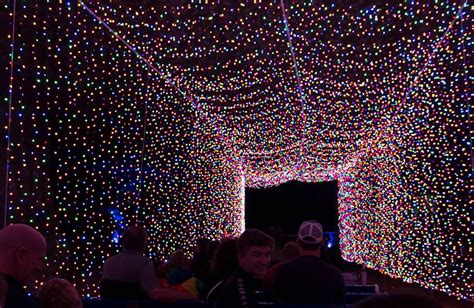 The Most Amazing Christmas Light Displays In America