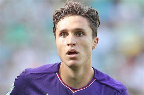 Кьеза федерико (federico chiesa) футбол нападающий италия 25.10.1997. Chelsea Transfer News: Federico Chiesa wanted by Blues and Manchester United this summer | Daily ...