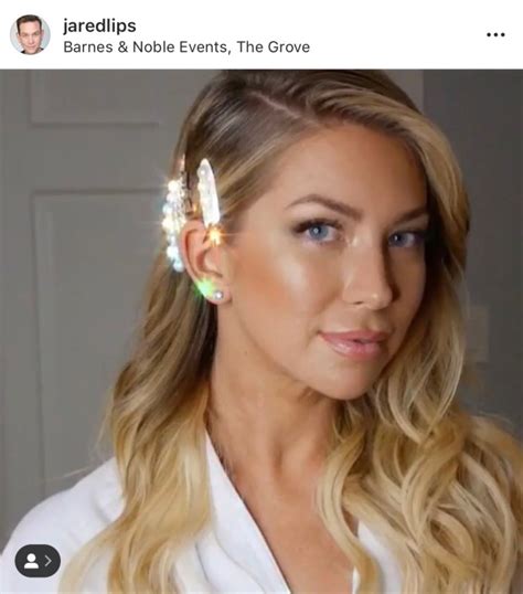 Stassi Schroeder S Book Tour Makeup And Hair With Pearl Clips Blushing In Hollywood