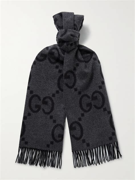 Gucci Fringed Logo Jacquard Cashmere Scarf In Gray Modesens