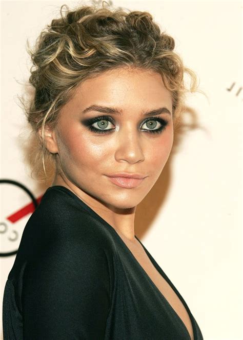 Ashley Olsen Makeup And Hair Tutorial Smokey Eyes Short Hair Styles
