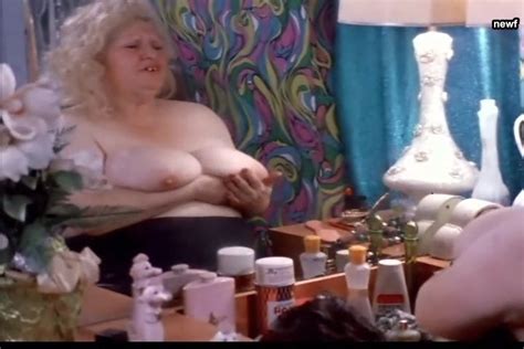 Naked Edith Massey In Female Trouble
