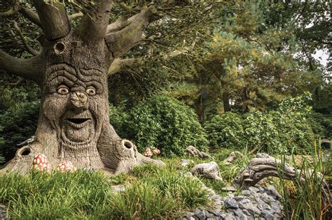Hollands Hidden Gem Introduces Fairytale Theme Park To Brits