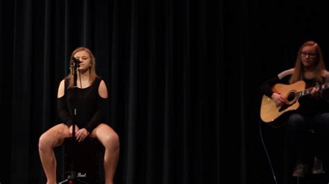 Bianka Warrick Luray High School Talent Show 2017 Youtube