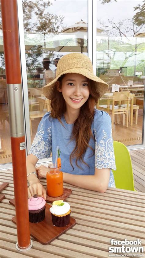 Check Out Snsd Yoona’s Beautiful Bts Photos From Her Filming For ‘innisfree’ Pinks Land