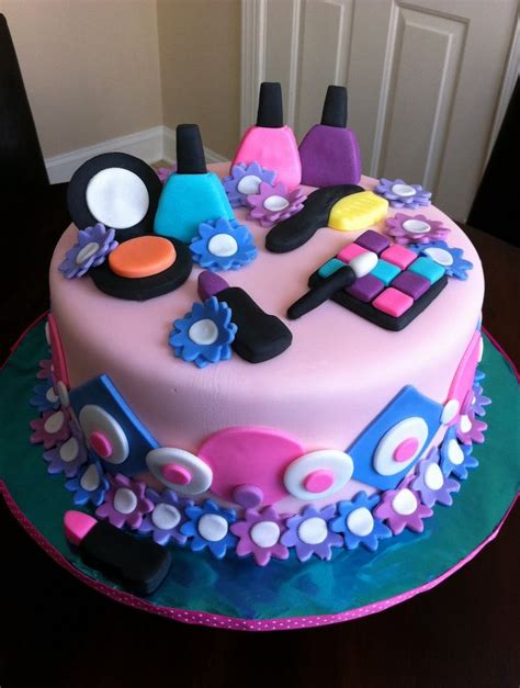 See more ideas about cake designs, cupcake cakes, cake. 9 Birthday Cakes Ideas For Girls 10 And Up Photo - Birthday cake, 10 Year Old Birthday Cake ...