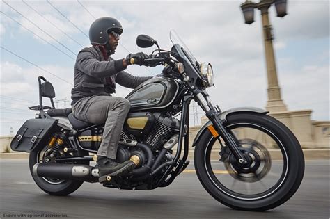 Anyone here tested both of them offer some input? YAMAHA Bolt R-spec - 2015, 2016 - autoevolution