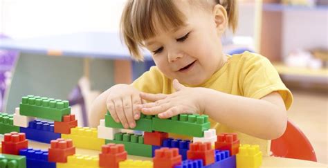 El juego en los niños. Juguetes Apropiados Para Niña De 3 Años - Actividad del Niño
