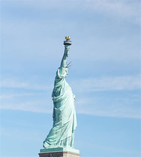 图片素材 天空 纽约 纪念碑 雕像 自由女神像 塔 地标 蓝色 雕塑 艺术 2307x2571 127098