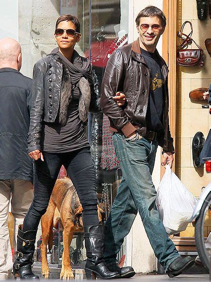 Halle Berry Olivier Martinez Engaged Photos Boho Winter Outfits Halle Berry Style Edgy Fashion