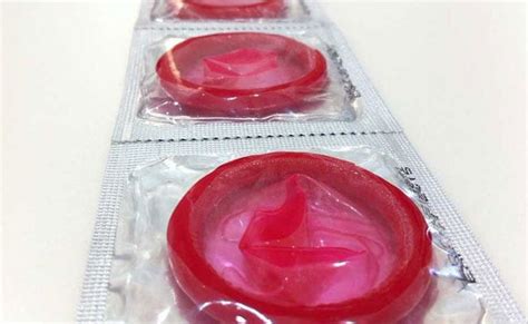 Condom Challenge Isn T The Latest Teen Craze Here S How It Went Viral Anyway